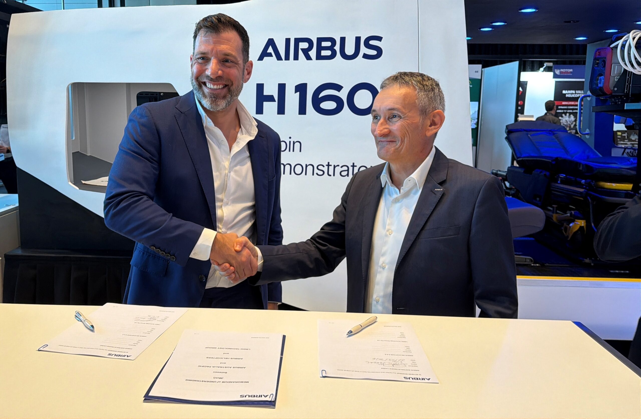 Airbus signing Signing of agreement between Airbus HEMS and Lindo